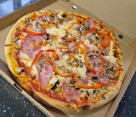 Pizza Quattro Staggioni (Amestecata)