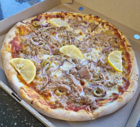 Pizza Tonno e Cipolla